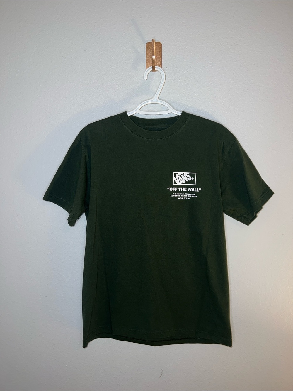 Vans Men's Dark Green 'Off The Wall' Logo Tee 🏁